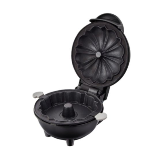 Dash Mini Bundt Maker Black Brand New in Box - Picture 8 of 8